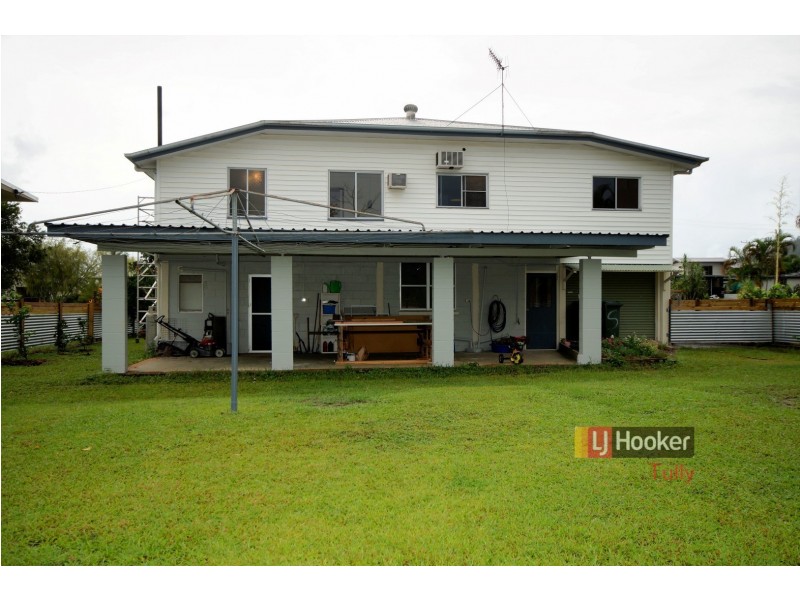 2 Trower Street, Tully QLD 4854