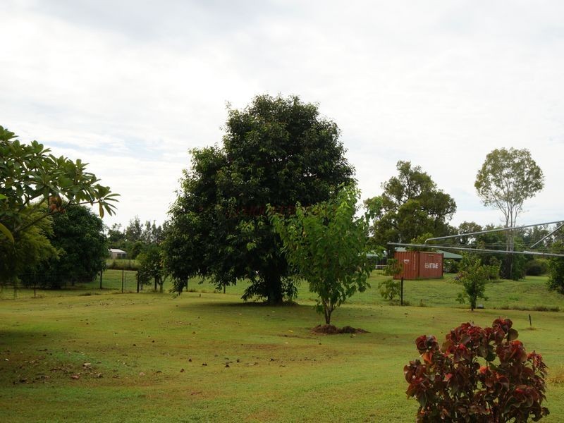 63 Vipiana Drive, Tully Heads QLD 4854