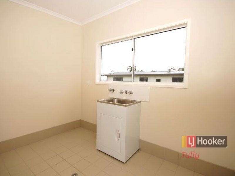 81 Murray Street, Tully QLD 4854