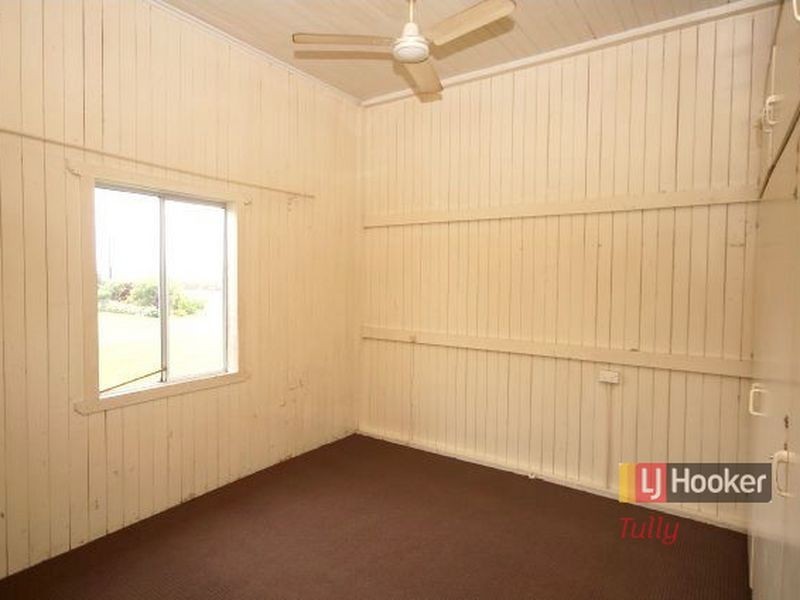 81 Murray Street, Tully QLD 4854