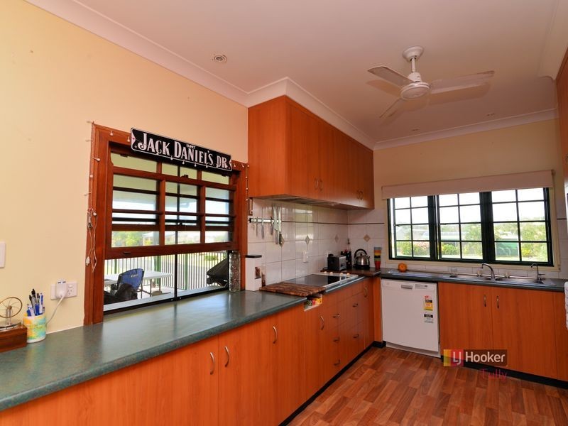 13 Taylor Street, Kurrimine Beach QLD 4871