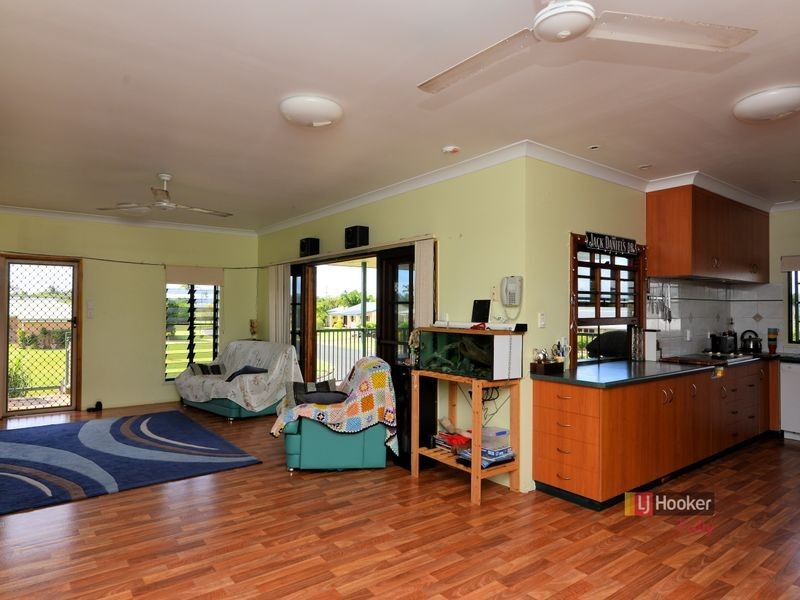 13 Taylor Street, Kurrimine Beach QLD 4871