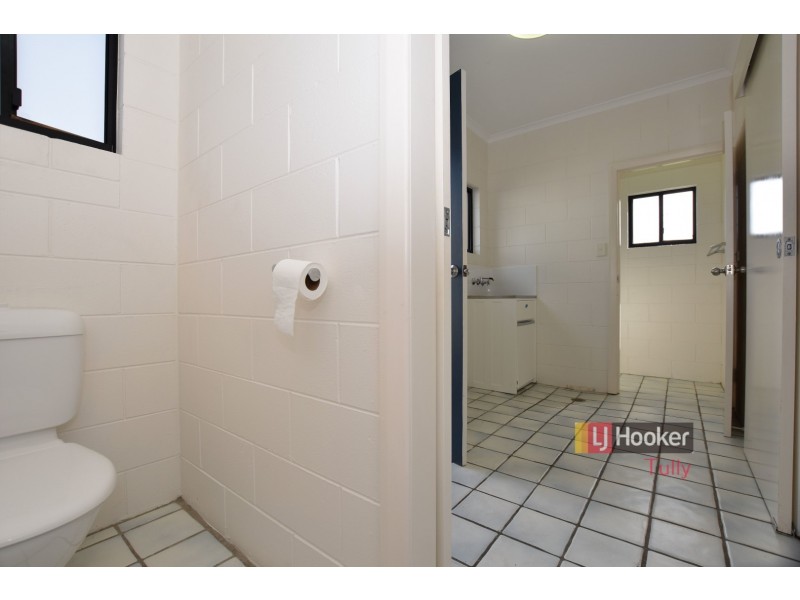 Unit 2/117 Taylor Street, Tully Heads QLD 4854