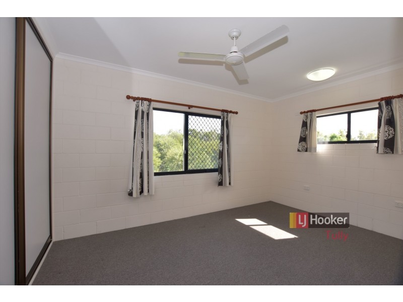 Unit 2/117 Taylor Street, Tully Heads QLD 4854