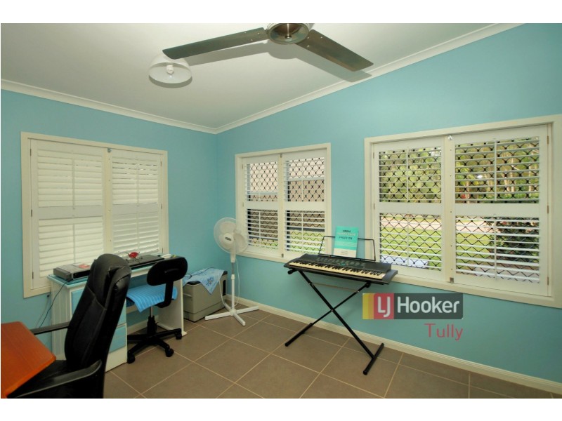 14 Roma Street, Cardwell QLD 4849