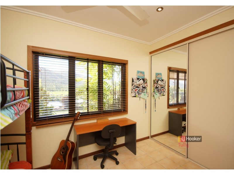 50 Stuart Drive, Feluga QLD 4854
