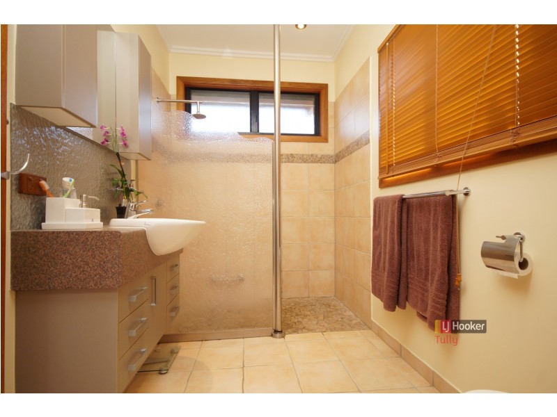 50 Stuart Drive, Feluga QLD 4854