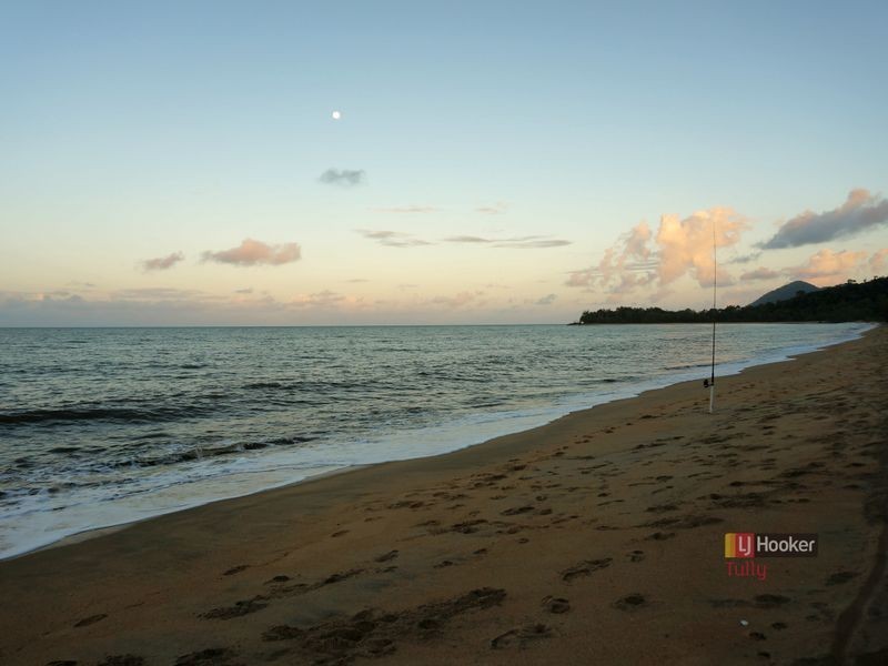 21 Evans Road, Bramston Beach QLD 4871