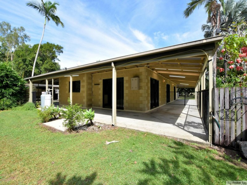 80 Paradise Palm Drive, Tully Heads QLD 4854