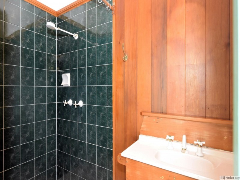 80 Paradise Palm Drive, Tully Heads QLD 4854