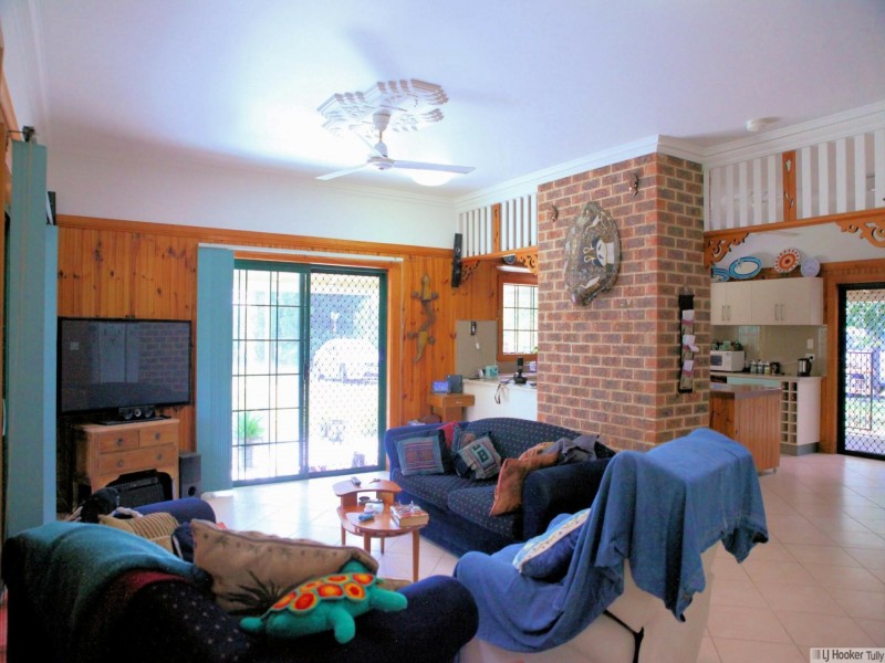 80 Paradise Palm Drive, Tully Heads QLD 4854