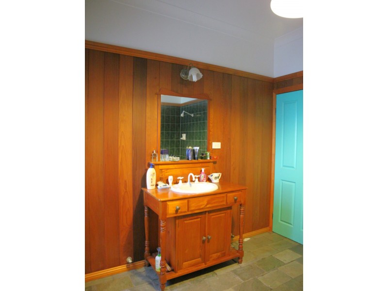 80 Paradise Palm Drive, Tully Heads QLD 4854