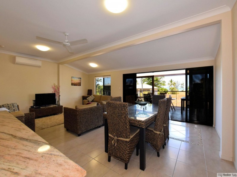 61 Taylor Street, Tully Heads QLD 4854