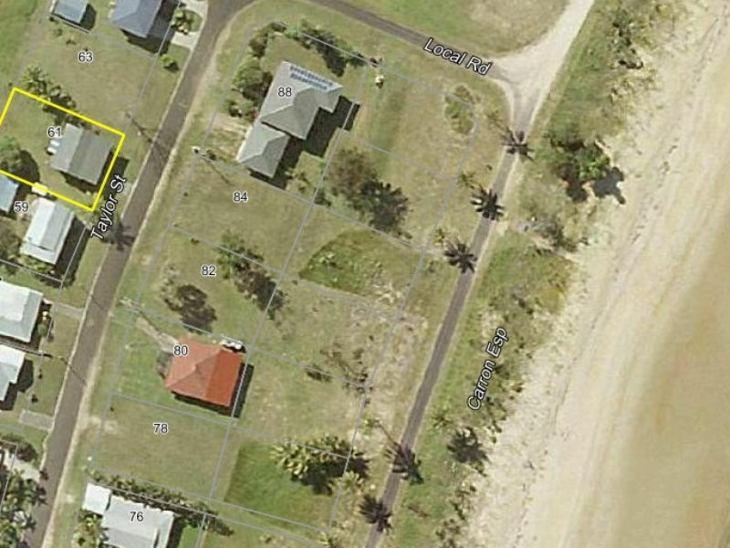 61 Taylor Street, Tully Heads QLD 4854