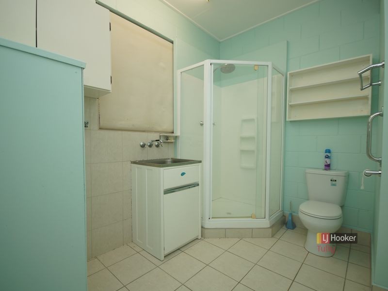 41 Taylor Street, Tully Heads QLD 4854