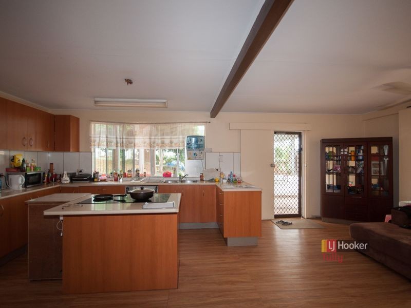 15 Hielscher Street, Tully QLD 4854