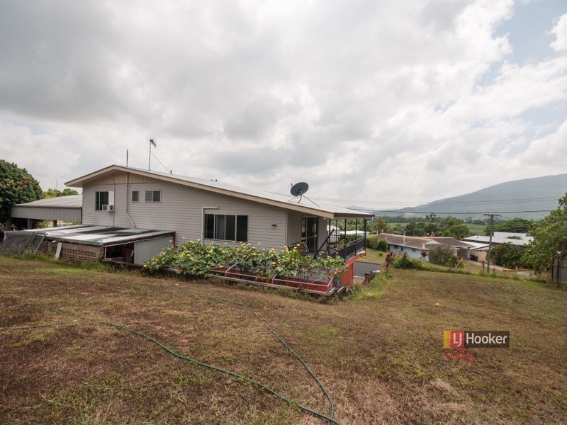 15 Hielscher Street, Tully QLD 4854