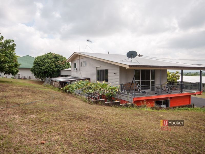 15 Hielscher Street, Tully QLD 4854