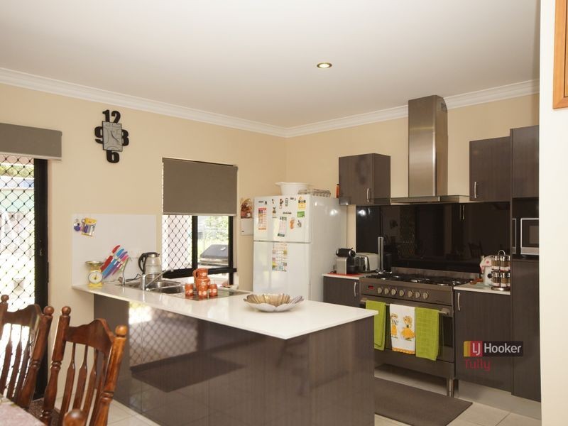 4 Bineham Street, Tully QLD 4854