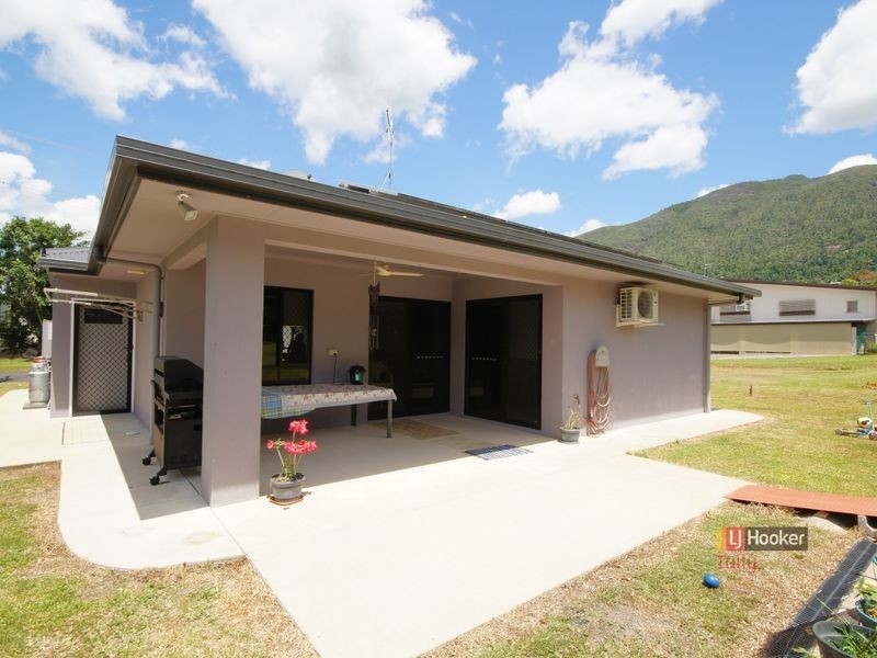 4 Bineham Street, Tully QLD 4854