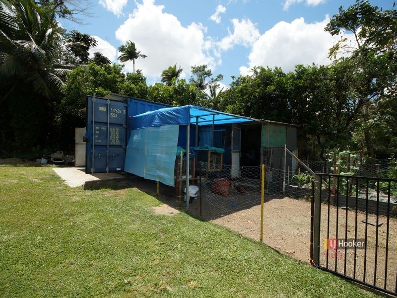 4 Bineham Street, Tully QLD 4854