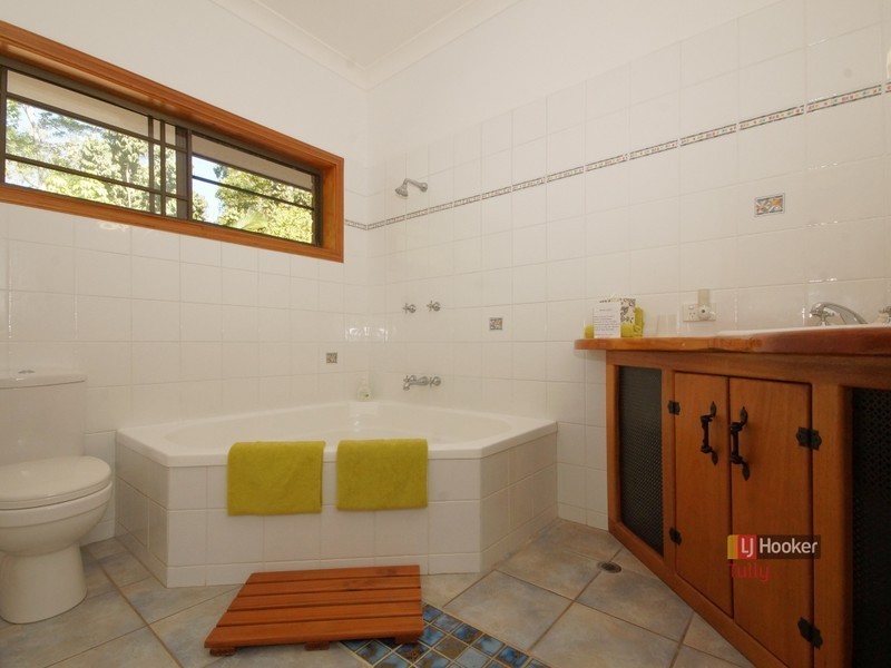 5 Kurrajong Close, Wongaling Beach QLD 4852