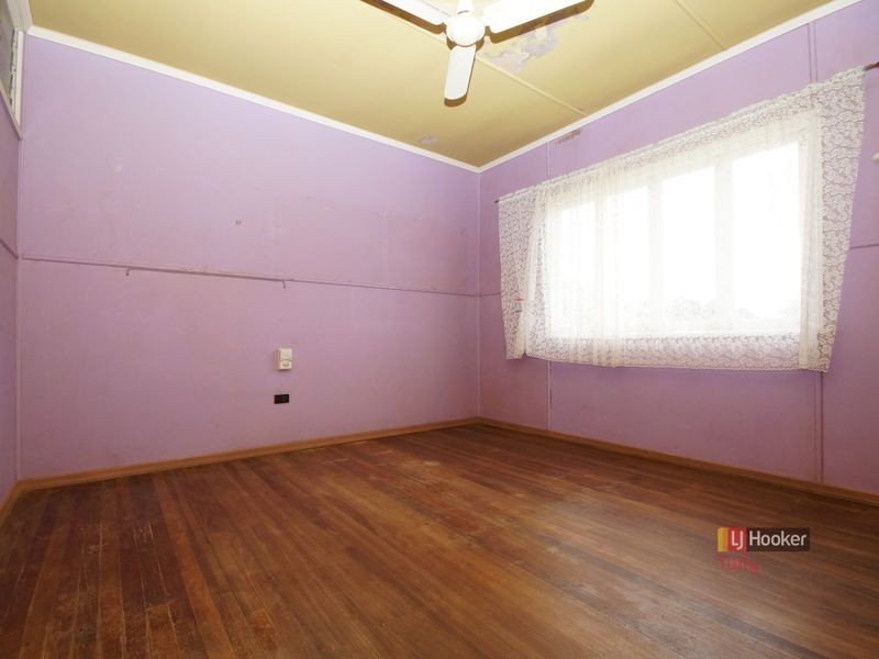 25 Hyatt, Tully QLD 4854