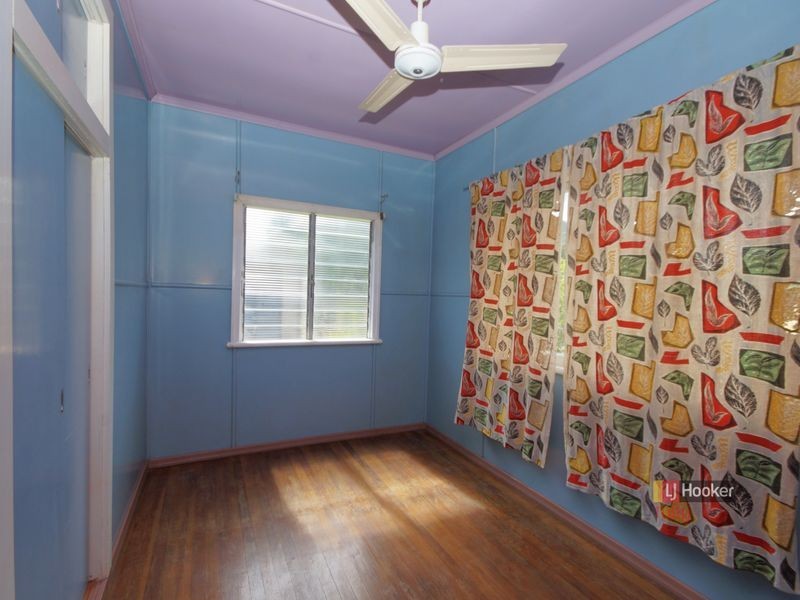 25 Hyatt, Tully QLD 4854