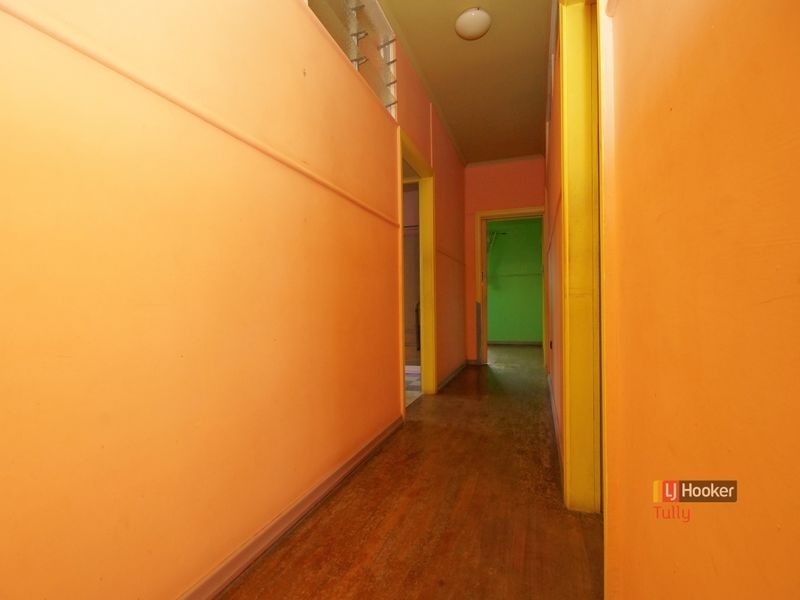 25 Hyatt, Tully QLD 4854