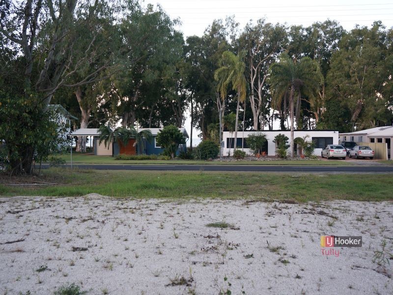 21 Evans Road, Bramston Beach QLD 4871