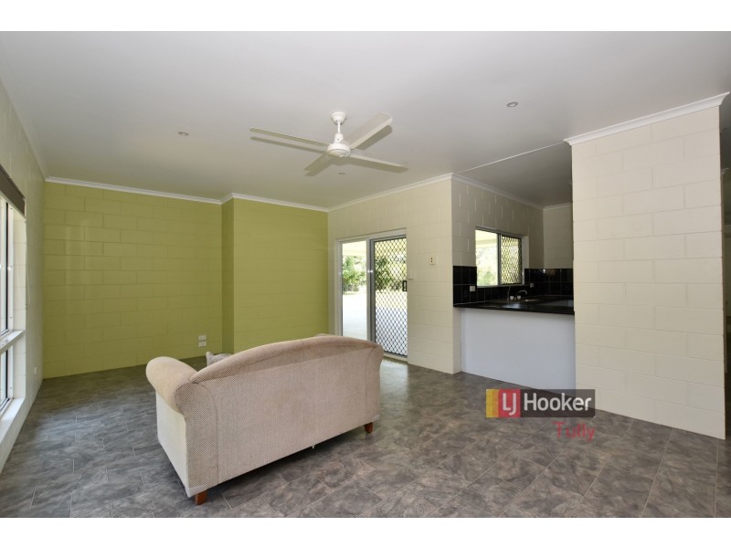 62 Bamber Street, Tully QLD 4854