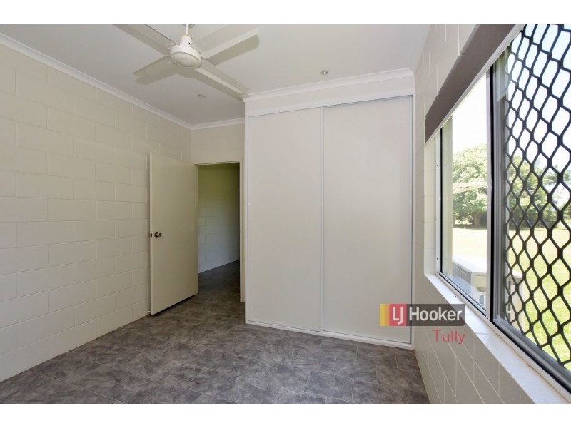 62 Bamber Street, Tully QLD 4854