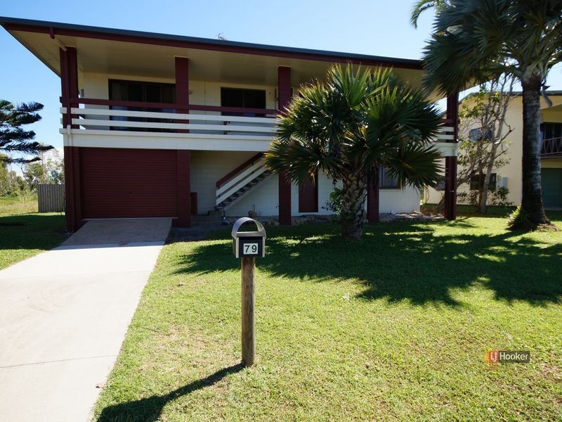 79 Taylor Street, Tully Heads QLD 4854