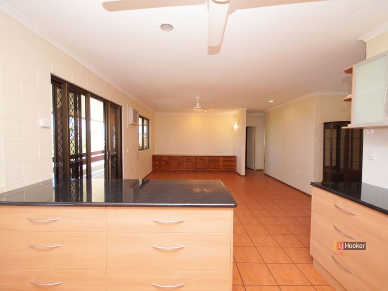 79 Taylor Street, Tully Heads QLD 4854