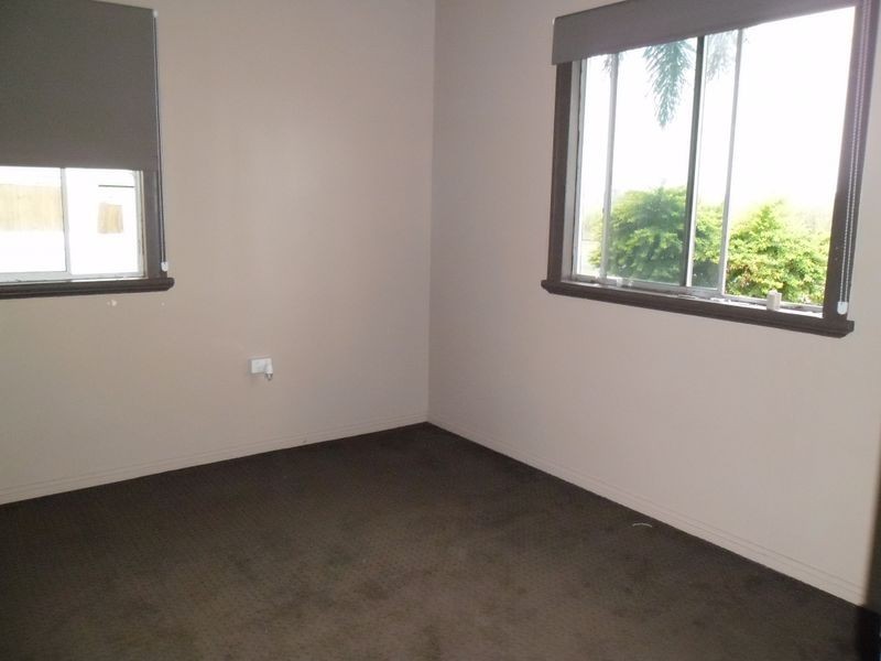 89 Murray Street, Tully QLD 4854