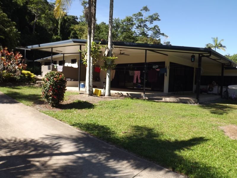 Redlynch QLD 4870