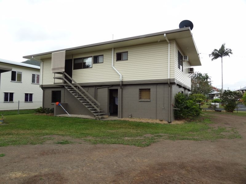 1 Millwood  Street, Tully QLD 4854