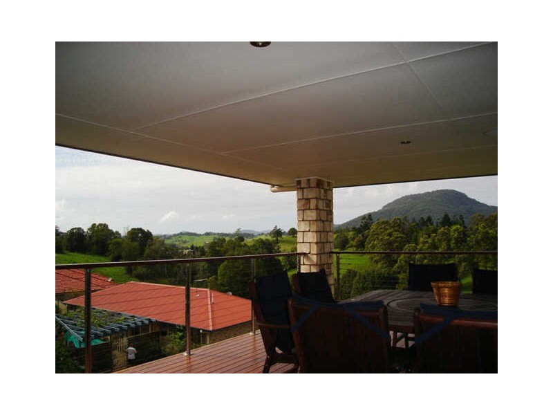42 Castlefield Dr, Murwillumbah NSW 2484