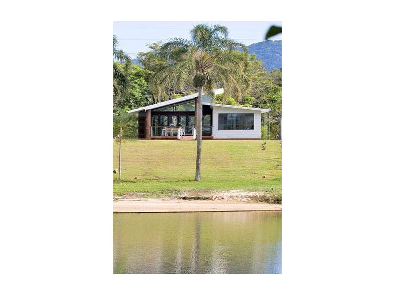 57 Tumbulgum Road, Murwillumbah NSW 2484