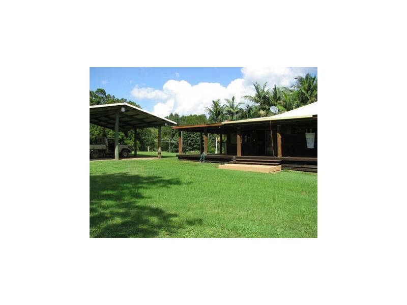 139 Chowan Creek Road, Uki NSW 2484