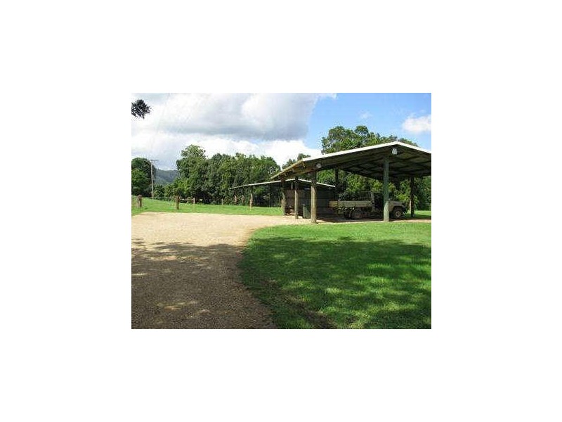 139 Chowan Creek Road, Uki NSW 2484