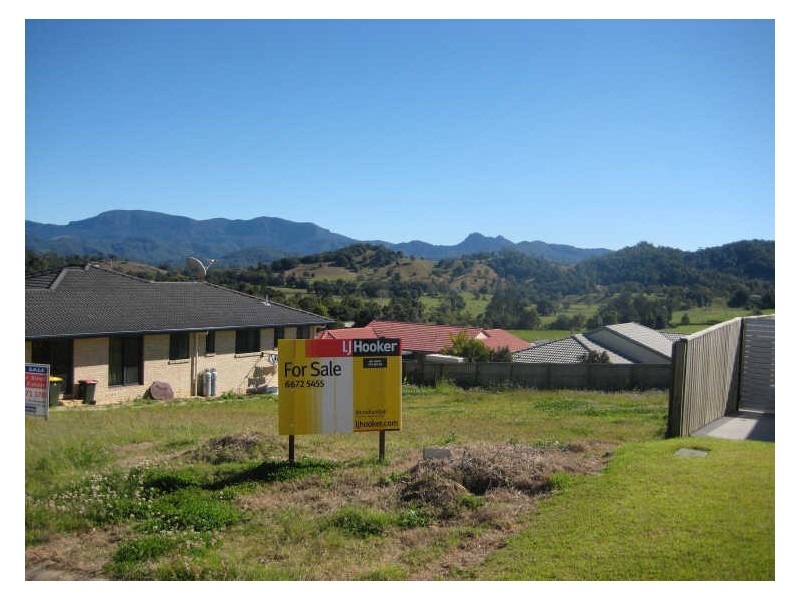 8 Mount Ballow Av, Murwillumbah NSW 2484