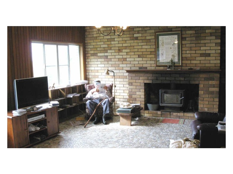 212 Chowan Creek Road, Uki NSW 2484