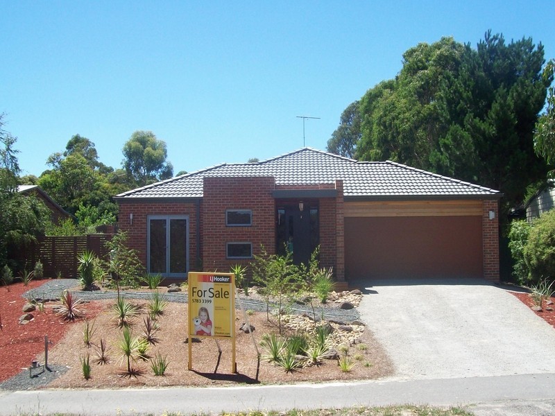 63 Rail Street, Wandong VIC 3758