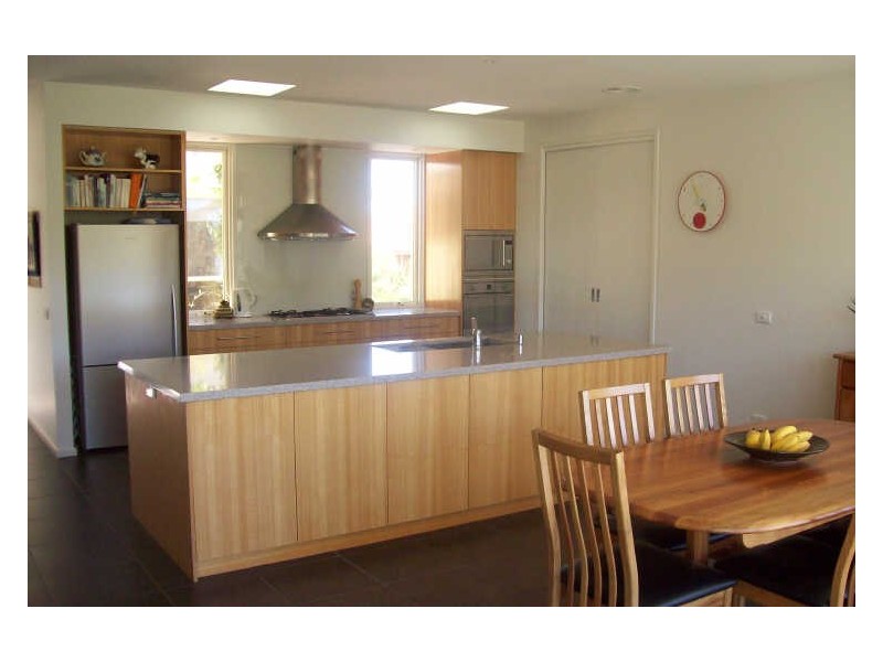 88 Valley Drive, Hidden Valley VIC 3756