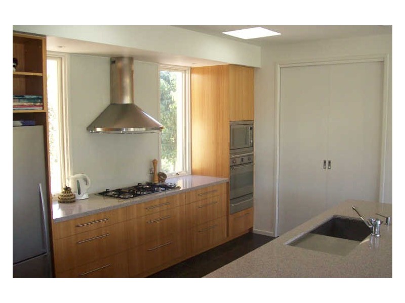 88 Valley Drive, Hidden Valley VIC 3756