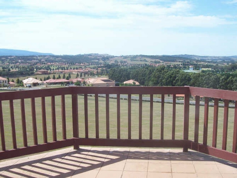 53 Siena Way, Hidden Valley VIC 3756