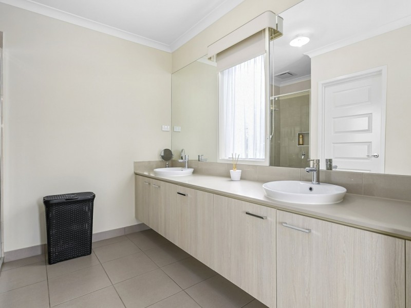 11 Maestro Drive, Wallan VIC 3756