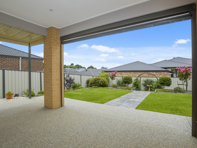 11 Maestro Drive, Wallan VIC 3756