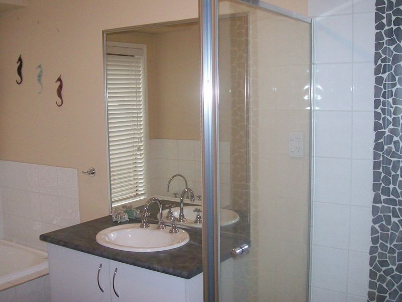 17 Mcleod Court, Wallan VIC 3756